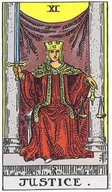 Tarot - Tarô - 11 - A Justiça