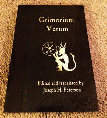 Livros - Grimorium Verum